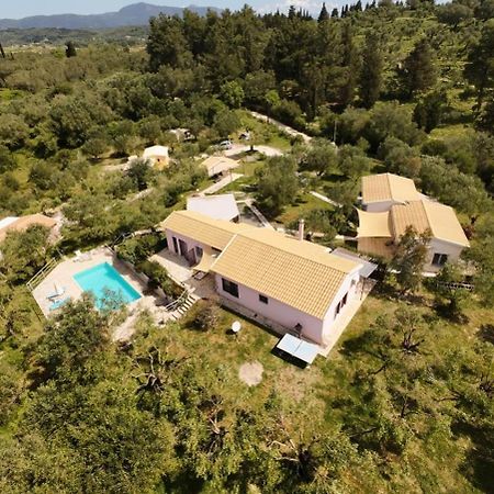Holiday Home Matthaeus Am Corfutrail, Ferienoase Im Olivenhain 3 Km Zum Meer Giannades Екстер'єр фото